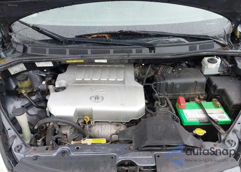 2010 Toyota Sienna Le from USA, damaged, VIN 5TDKK4CC1AS303576